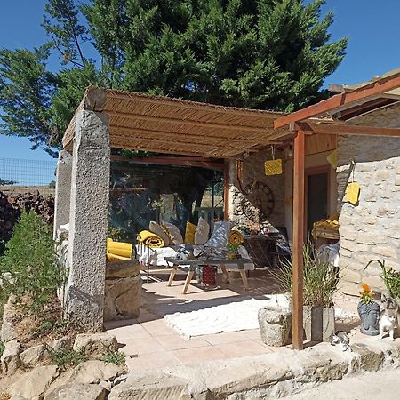 Apartamento Un Jardin Sur La Colline Claveyson Exterior foto