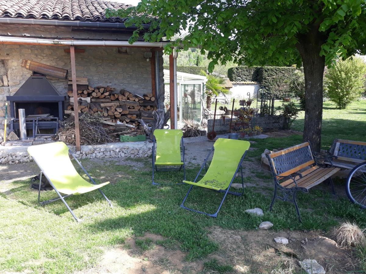 Apartamento Un Jardin Sur La Colline Claveyson Exterior foto