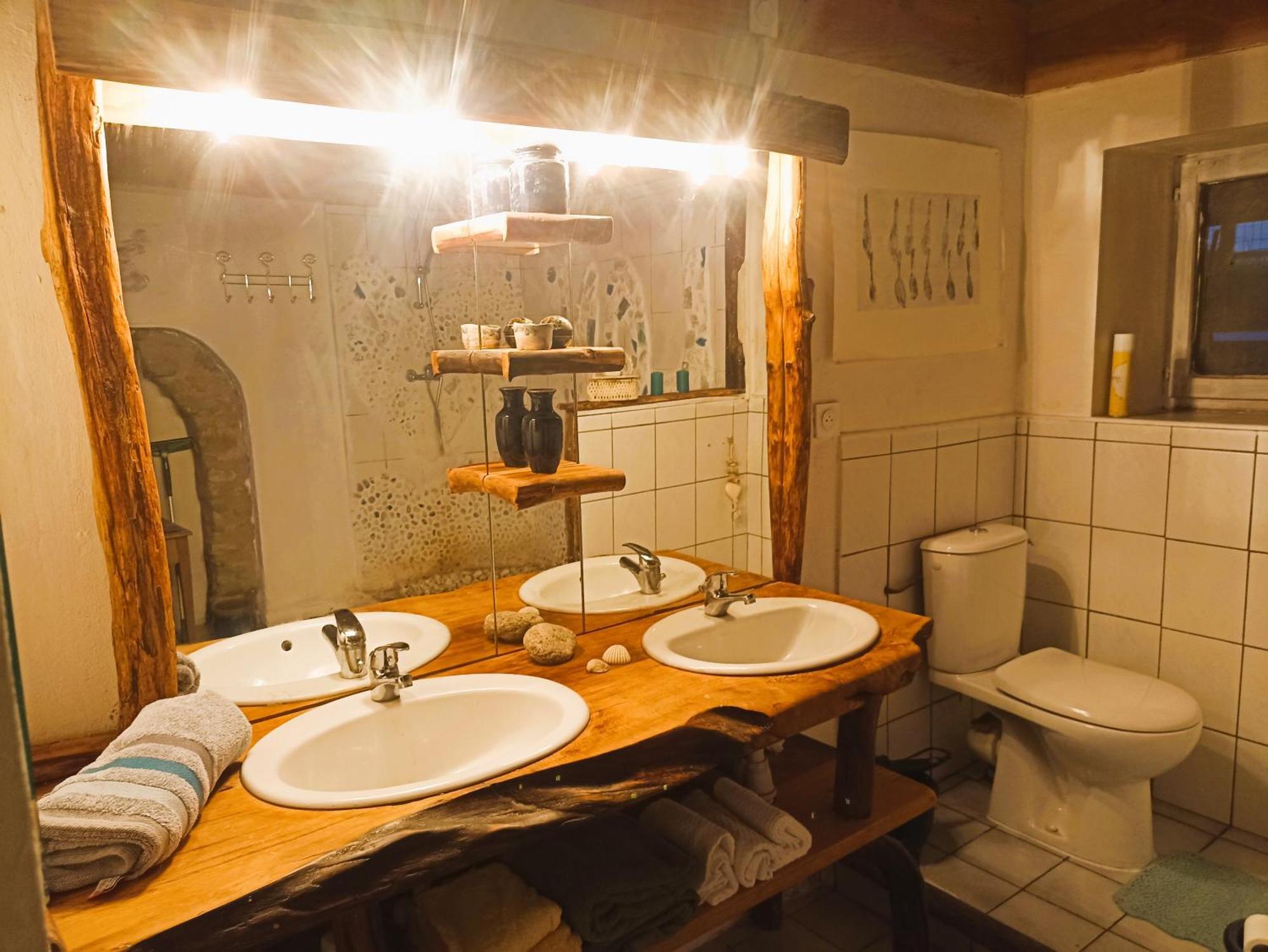 Apartamento Un Jardin Sur La Colline Claveyson Habitación foto