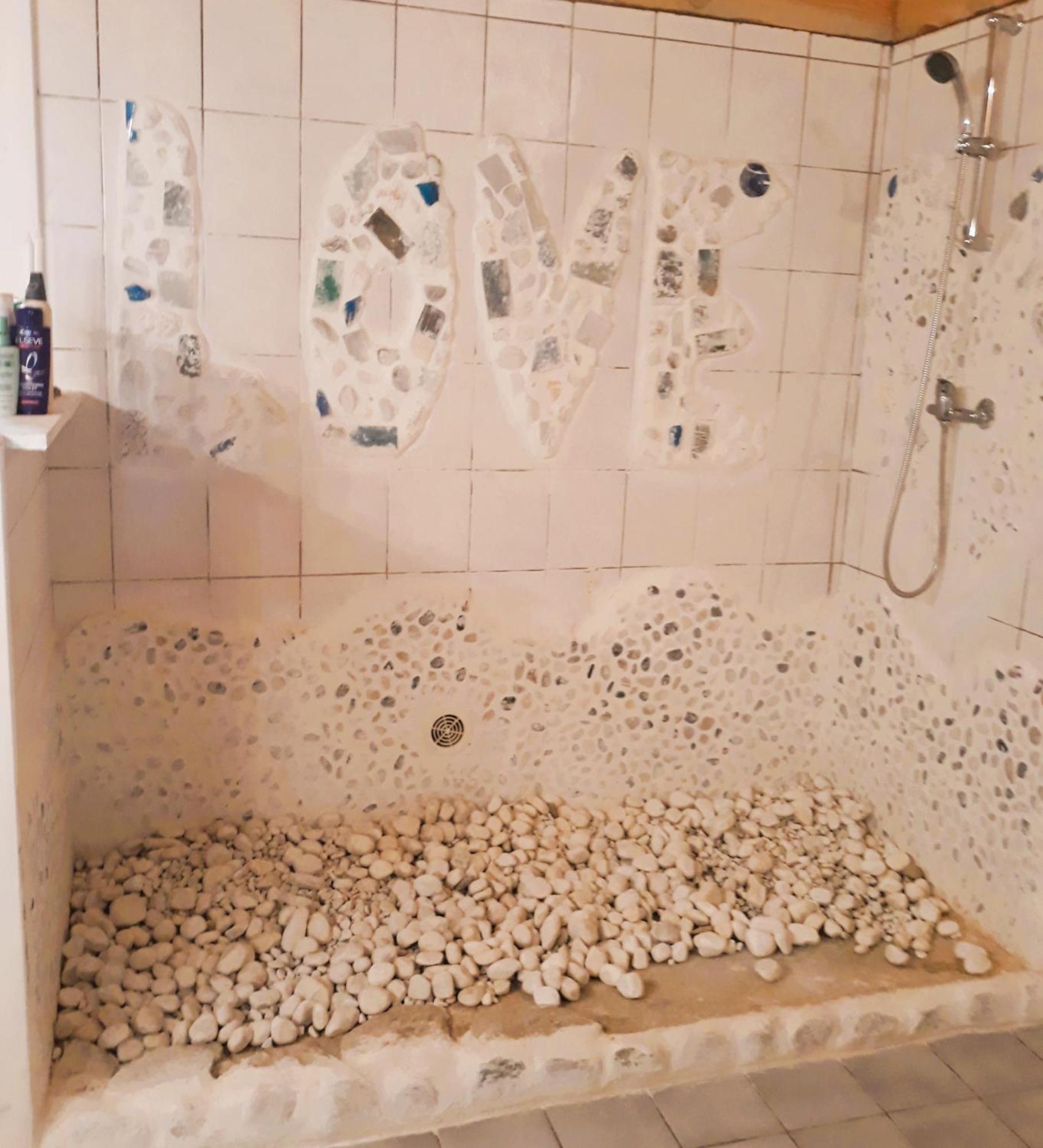 Apartamento Un Jardin Sur La Colline Claveyson Habitación foto